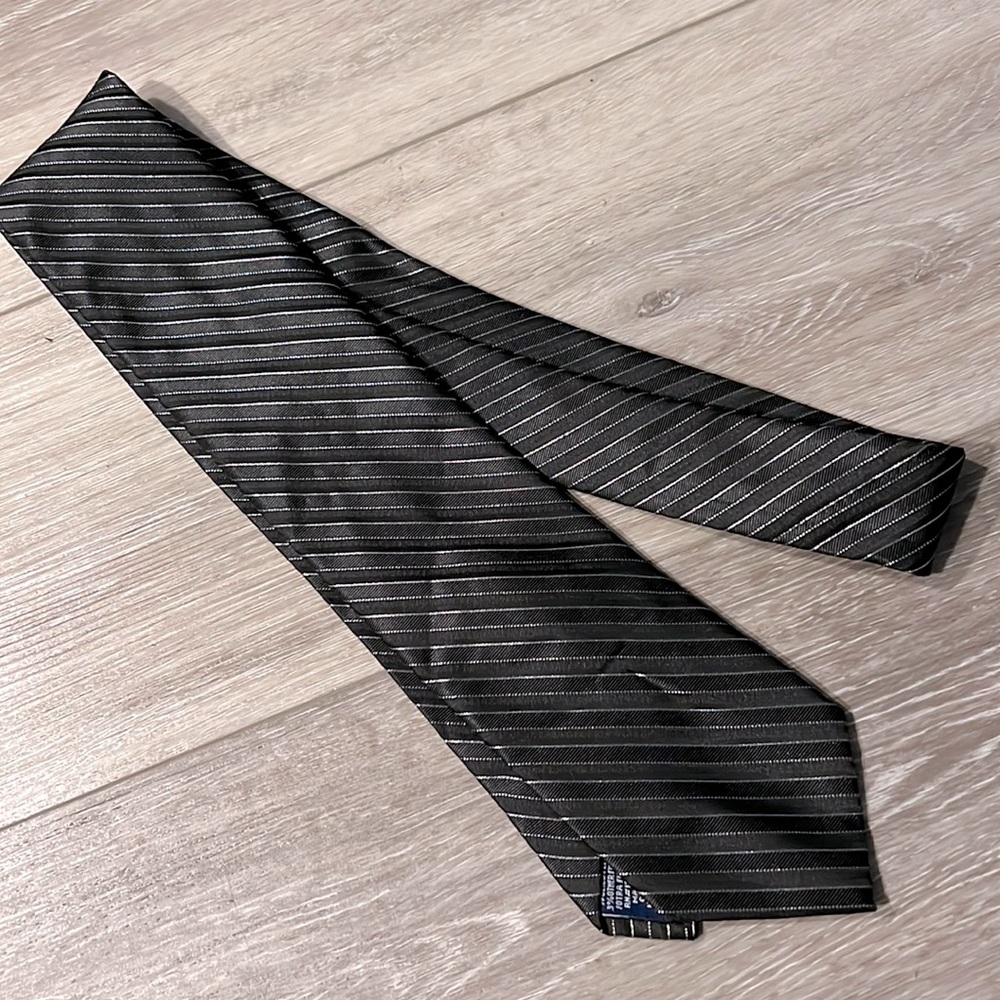 Black and silver Stafford Tie